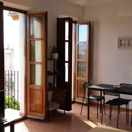 Διαμέρισμα Central - Views - Parking *